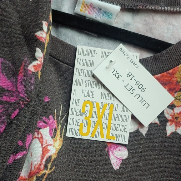 Lularoe Lulu Set - Picture 6 of 7